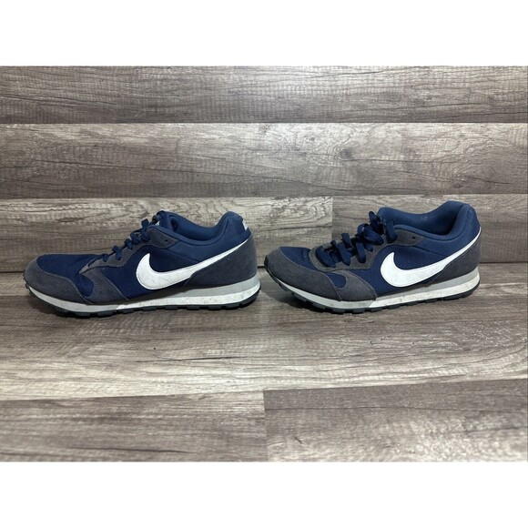 Nike Other - Nike 749794-410 Nike MD Runner 2 Navy Trainers Shoes Mens US 8.5 UK 7.5 EU 42